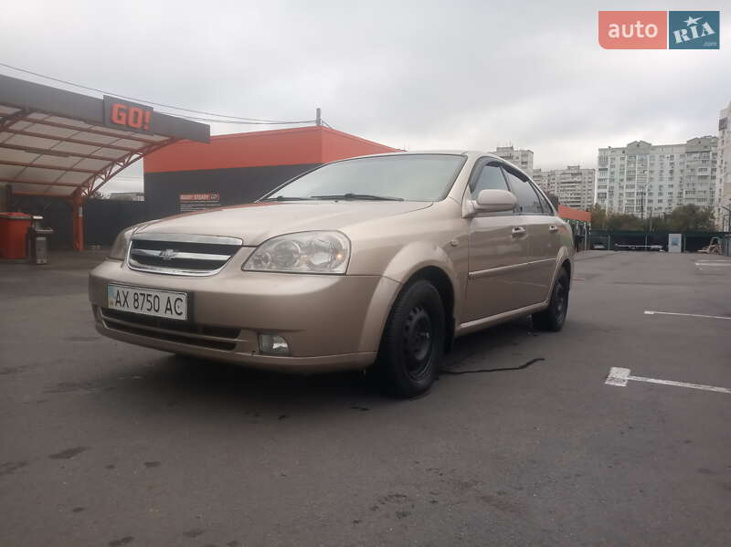 Седан Chevrolet Lacetti 2004 в Харкові