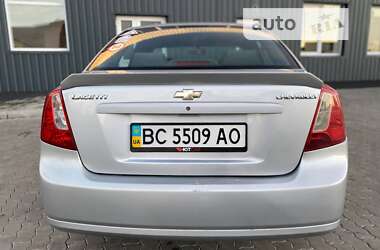 Седан Chevrolet Lacetti 2011 в 