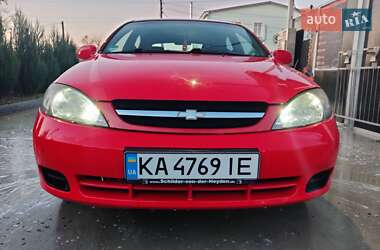 Хэтчбек Chevrolet Lacetti 2008 в Киеве