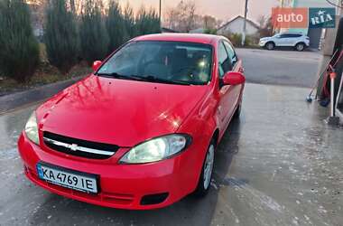 Хэтчбек Chevrolet Lacetti 2008 в Киеве