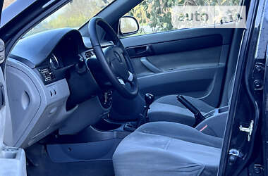 Седан Chevrolet Lacetti 2011 в 