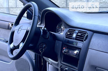 Седан Chevrolet Lacetti 2011 в 