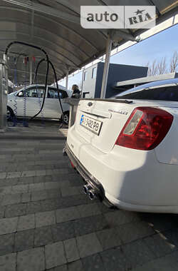 Седан Chevrolet Lacetti 2012 в Киеве