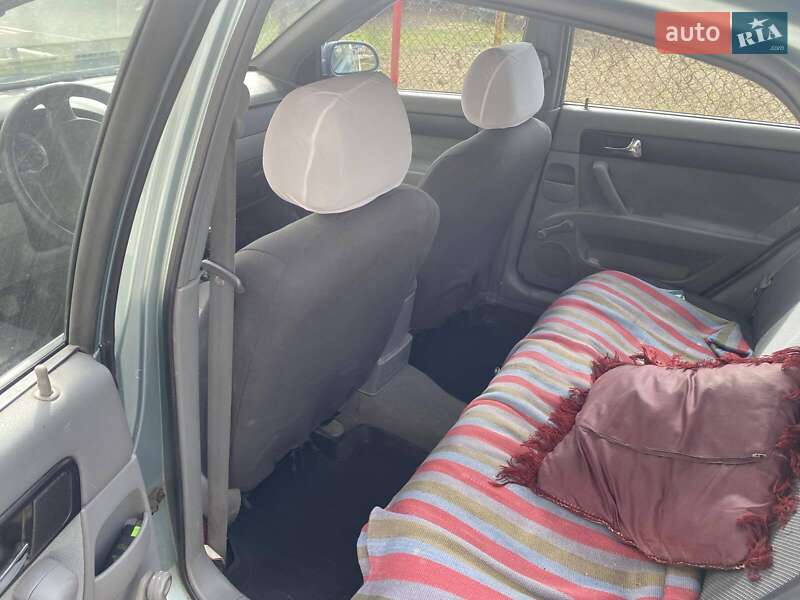 Седан Chevrolet Lacetti 2005 в Виннице