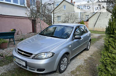 Хэтчбек Chevrolet Lacetti 2010 в Львове