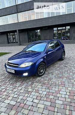 Хетчбек Chevrolet Lacetti 2004 в Слов'янську