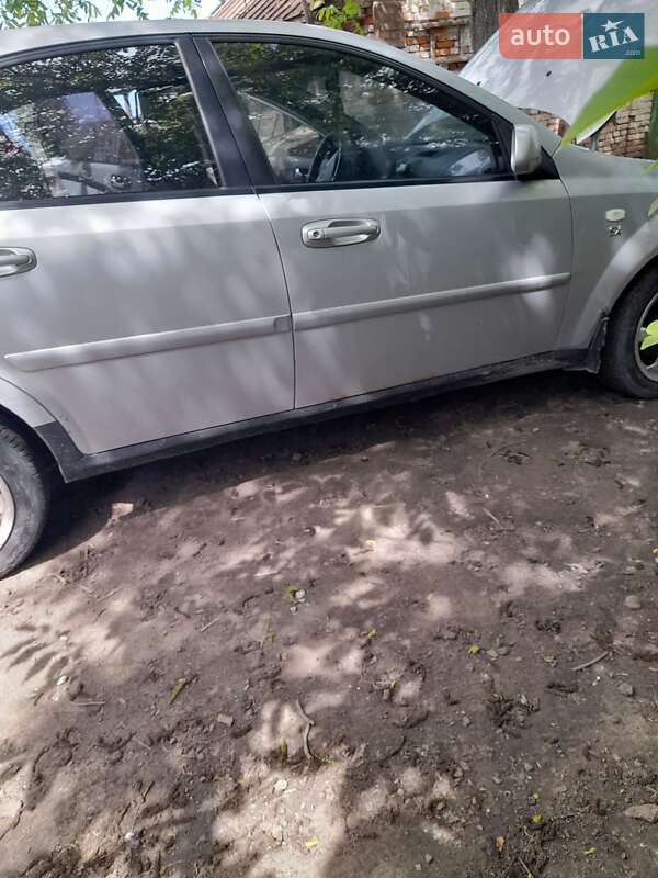 Хэтчбек Chevrolet Lacetti 2008 в Хмельницком