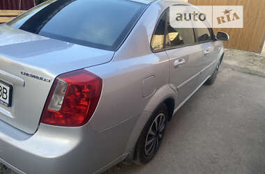 Седан Chevrolet Lacetti 2010 в Тысменице