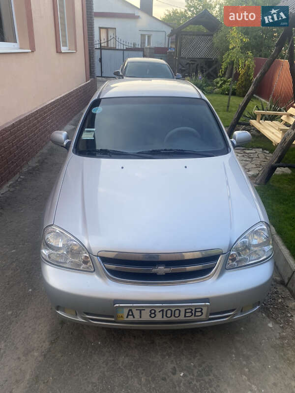 Седан Chevrolet Lacetti 2010 в Тысменице