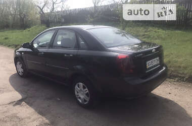 Седан Chevrolet Lacetti 2011 в Киеве