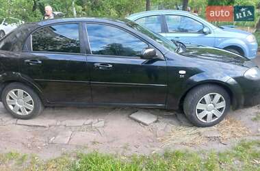 Хэтчбек Chevrolet Lacetti 2005 в Киеве