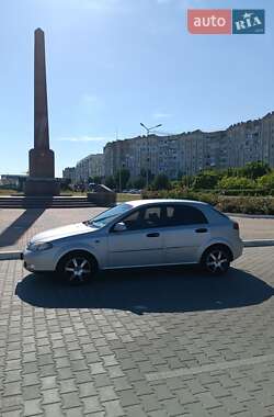 Хэтчбек Chevrolet Lacetti 2006 в Южном