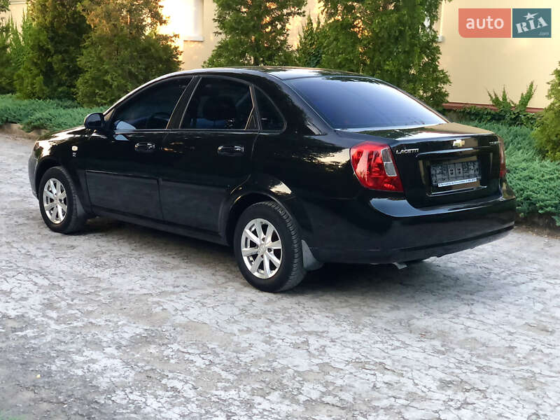 Седан Chevrolet Lacetti 2005 в Каменском фото 8 Седан Chevrolet Lacetti 2005 в Каменском