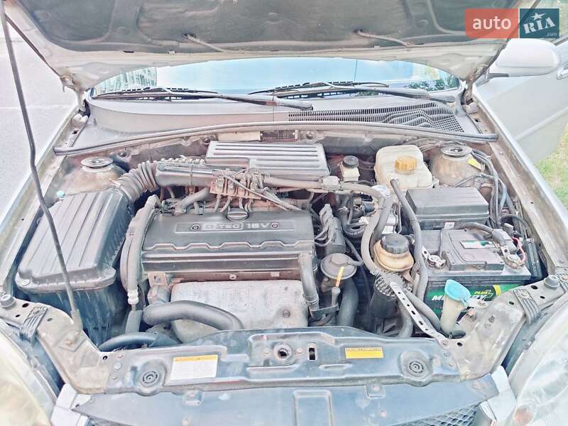 Універсал Chevrolet Lacetti 2006 в Києві