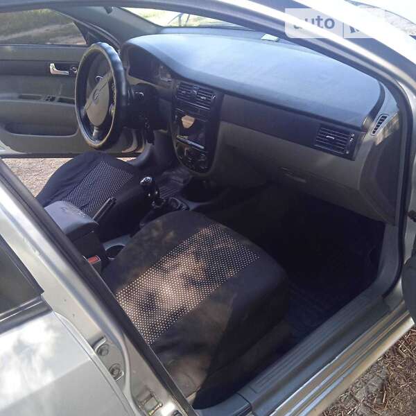 Седан Chevrolet Lacetti 2006 в Изюме фото 11 Седан Chevrolet Lacetti 2006 в Изюме