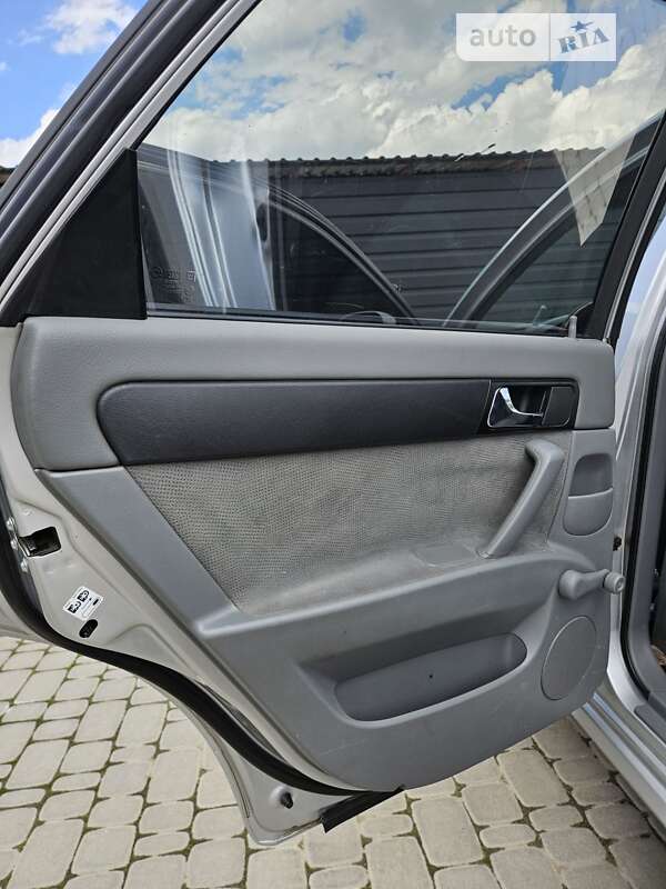 Седан Chevrolet Lacetti 2011 в Ірпені