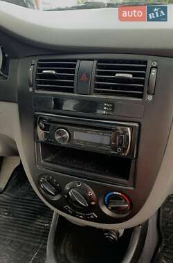 Седан Chevrolet Lacetti 2010 в 