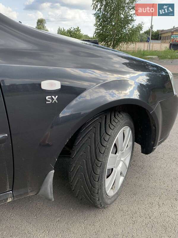 Седан Chevrolet Lacetti 2010 в Чернигове