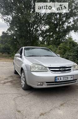 Седан Chevrolet Lacetti 2005 в Ромнах