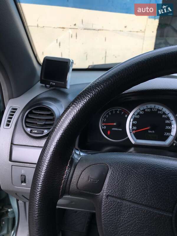 Хэтчбек Chevrolet Lacetti 2007 в Желтых Водах