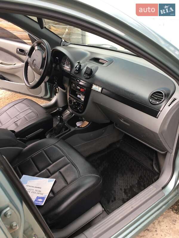 Хэтчбек Chevrolet Lacetti 2007 в Желтых Водах