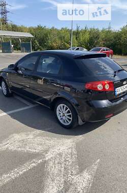 Хэтчбек Chevrolet Lacetti 2005 в Харькове