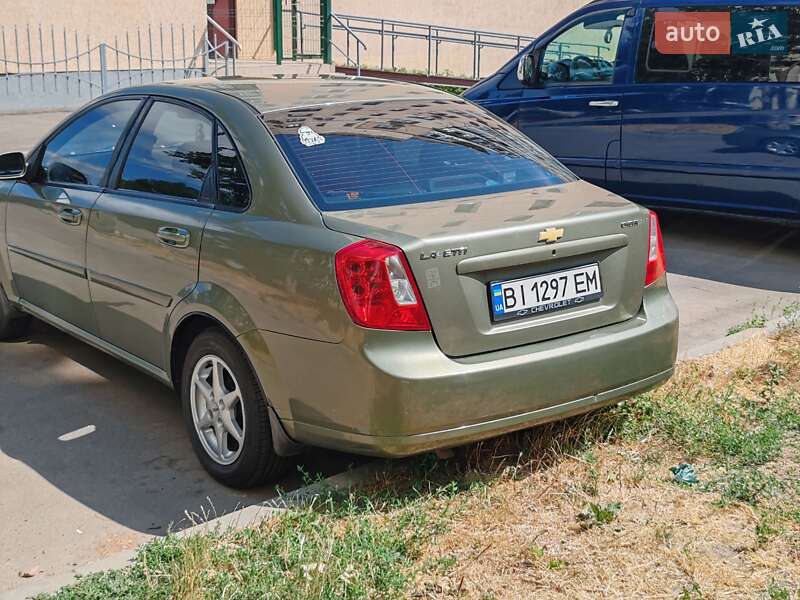 Седан Chevrolet Lacetti 2006 в Полтаві