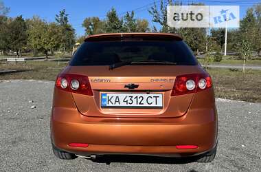 Хэтчбек Chevrolet Lacetti 2007 в Киеве