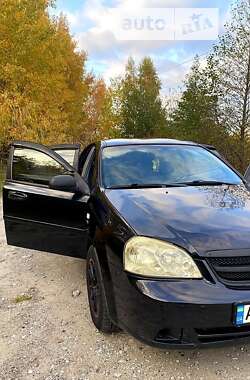 Седан Chevrolet Lacetti 2005 в Киеве