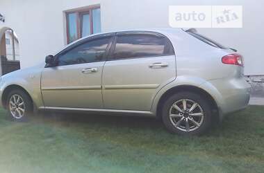 Хетчбек Chevrolet Lacetti 2008 в Львові