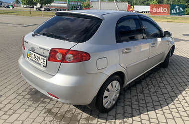 Хэтчбек Chevrolet Lacetti 2005 в Львове