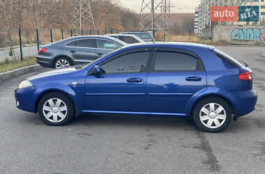 Хэтчбек Chevrolet Lacetti 2007 в Харькове