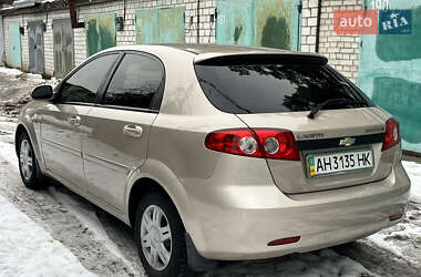 Хэтчбек Chevrolet Lacetti 2011 в Киеве