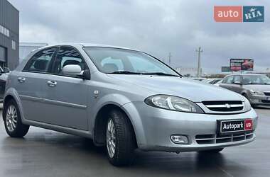 Хетчбек Chevrolet Lacetti 2005 в Львові