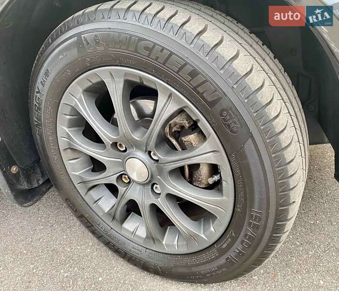 Седан Chevrolet Lacetti 2007 в Киеве