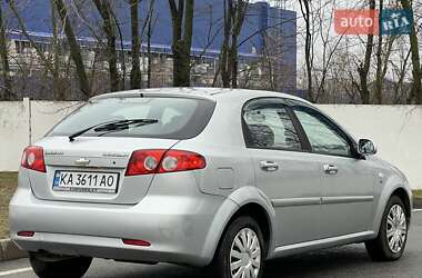 Хэтчбек Chevrolet Lacetti 2008 в Киеве