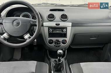 Хэтчбек Chevrolet Lacetti 2008 в Киеве