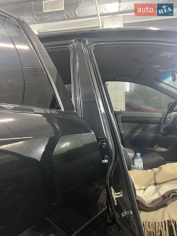 Седан Chevrolet Lacetti 2007 в Кривому Розі фото 10 Седан Chevrolet Lacetti 2007 в Кривому Розі