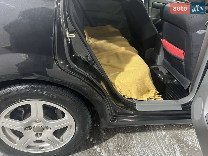Седан Chevrolet Lacetti 2007 в Кривому Розі фото 11 Седан Chevrolet Lacetti 2007 в Кривому Розі