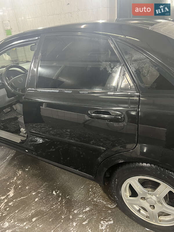 Седан Chevrolet Lacetti 2007 в Кривому Розі фото 20 Седан Chevrolet Lacetti 2007 в Кривому Розі