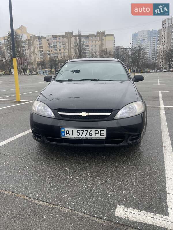 Хэтчбек Chevrolet Lacetti 2007 в 