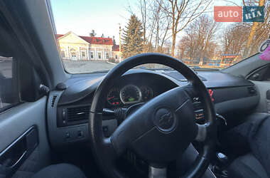 Седан Chevrolet Lacetti 2006 в Волочиске