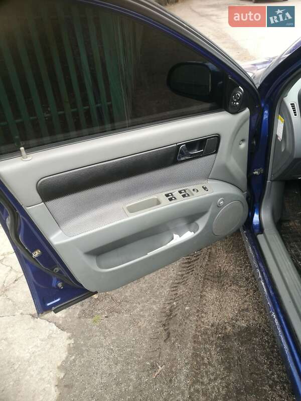 Седан Chevrolet Lacetti 2008 в Кременчуці