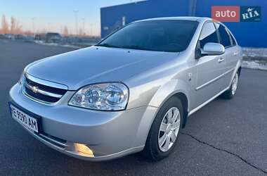 Седан Chevrolet Lacetti 2012 в Кривому Розі