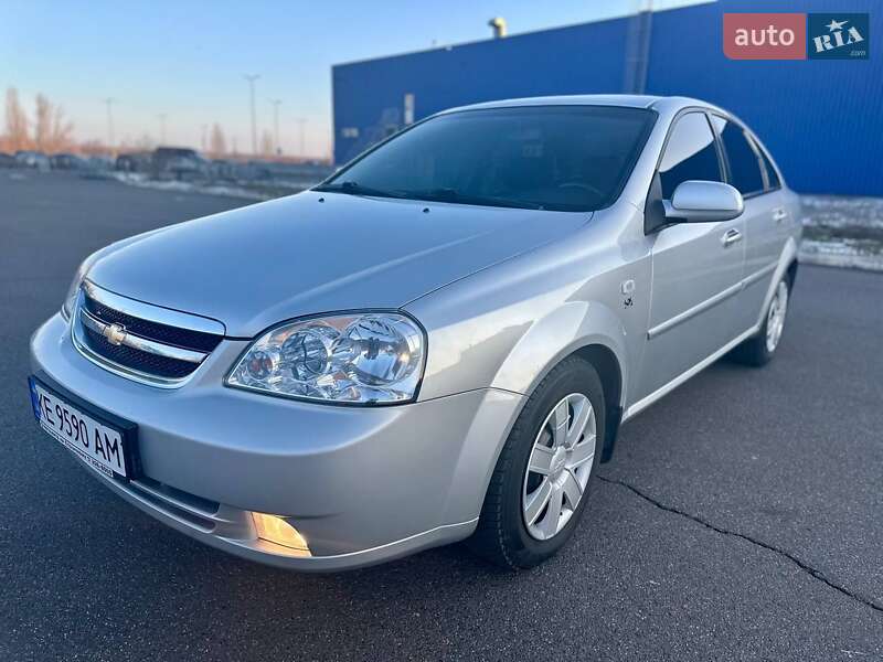 Седан Chevrolet Lacetti 2012 в Кривому Розі