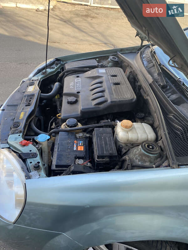 Седан Chevrolet Lacetti 2005 в Києві