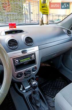 Хэтчбек Chevrolet Lacetti 2008 в Житомире