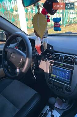 Седан Chevrolet Lacetti 2004 в 