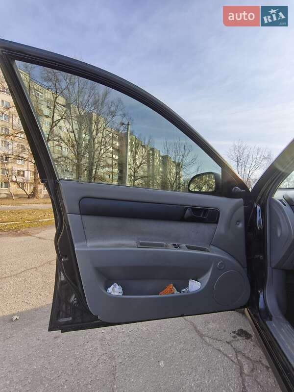 Седан Chevrolet Lacetti 2005 в Кременчуці