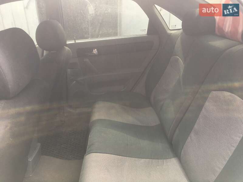 Седан Chevrolet Lacetti 2012 в Києві